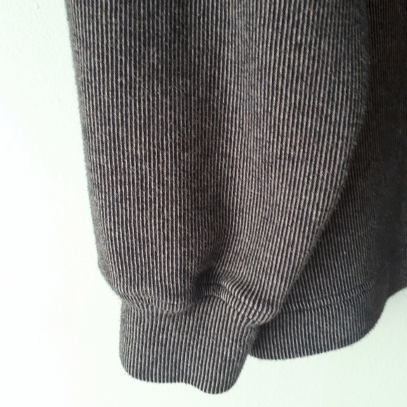 Nautica Turtleneck - Picture 5 of 6